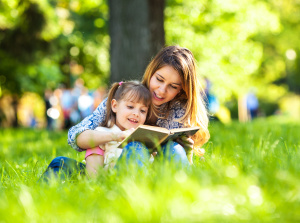 mother-and-child-reading